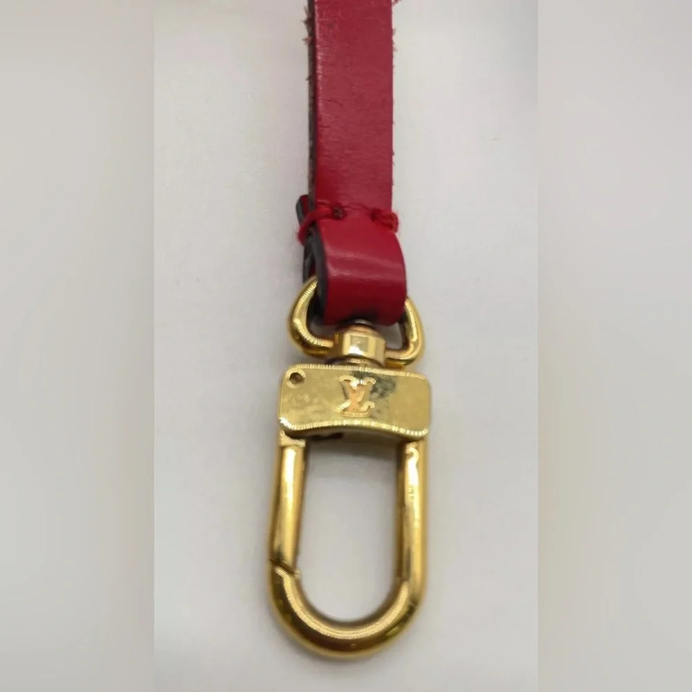Authentic Louis Vuitton Epi Red Soufflo Pouch W/Bag - Picture 13 of 16